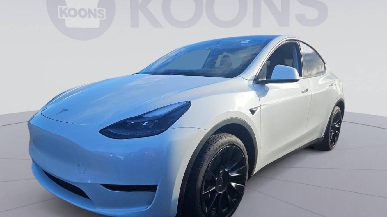 TESLA MODEL Y 2024 7SAYGDED3RF085600 image